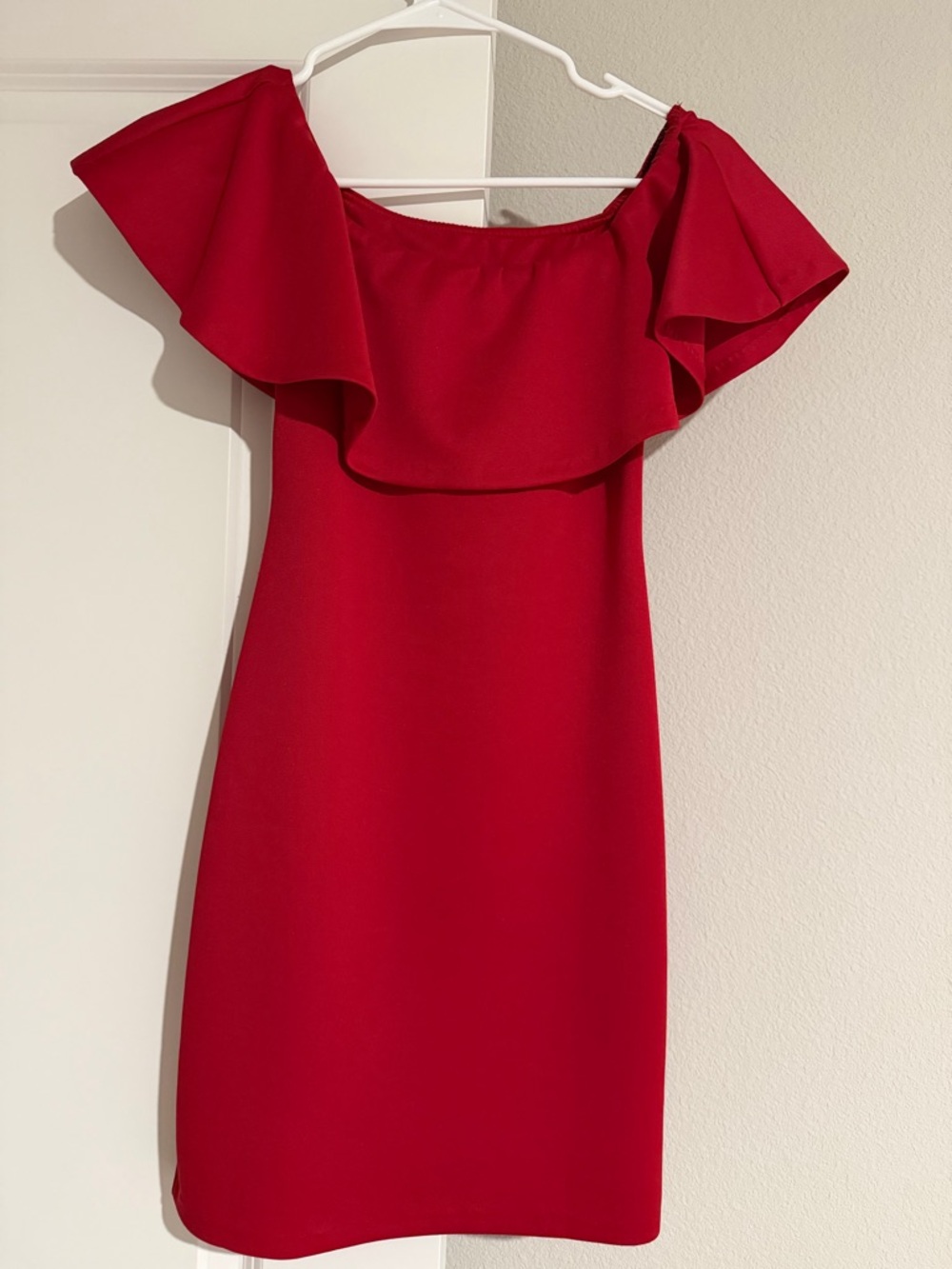 love...ady One-Shoulder Red Ruffle Shift Dress